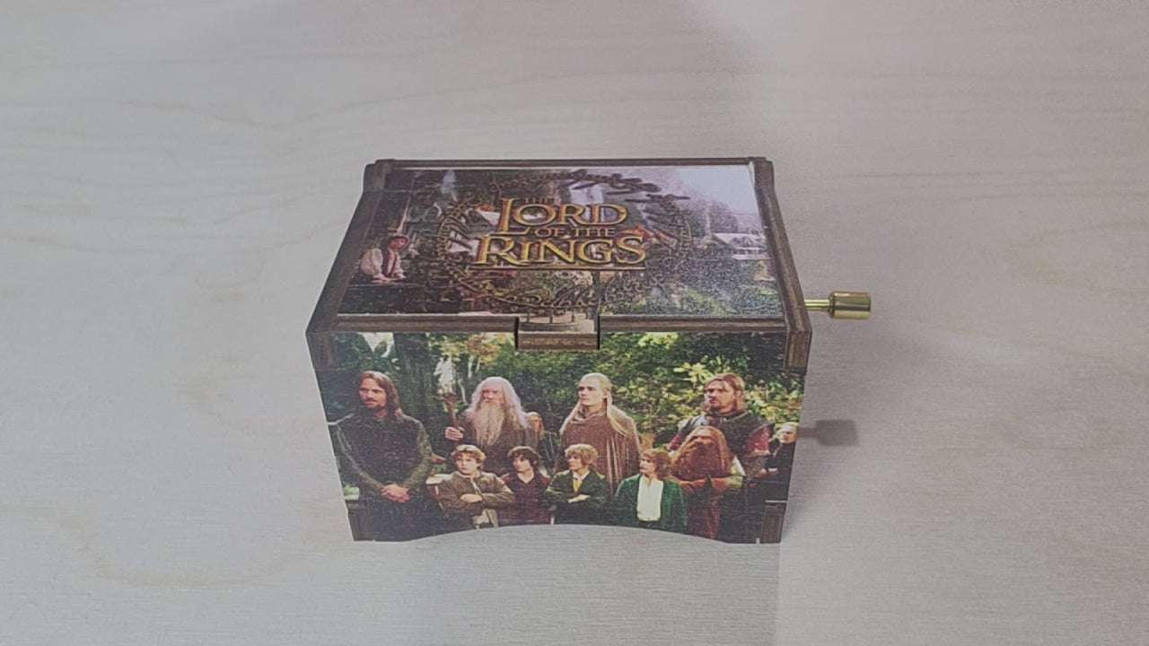 Lord of The Rings Music Box, with “The Breaking of The Fellowship
